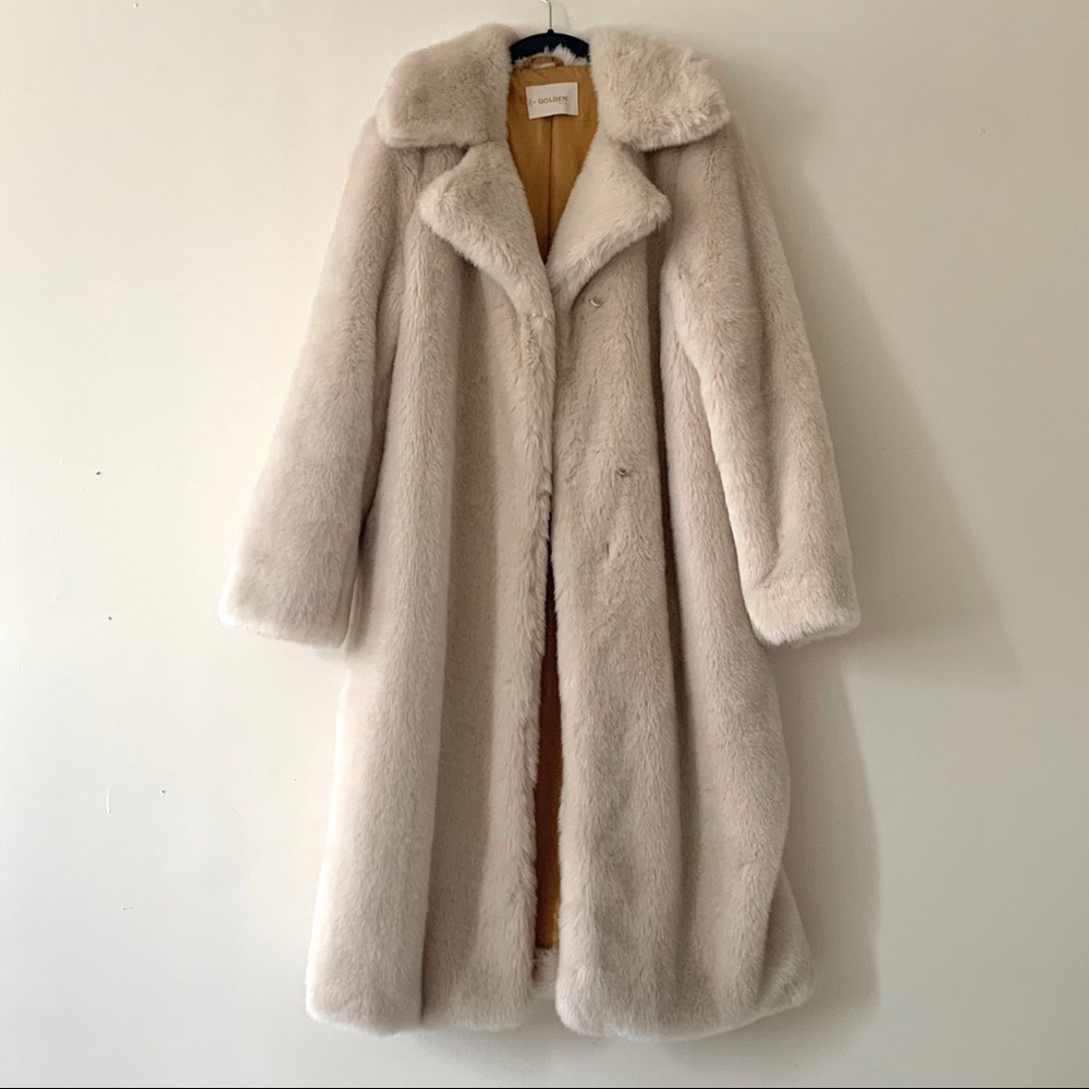 Aritzia long faux fur winter coat heavy & thick